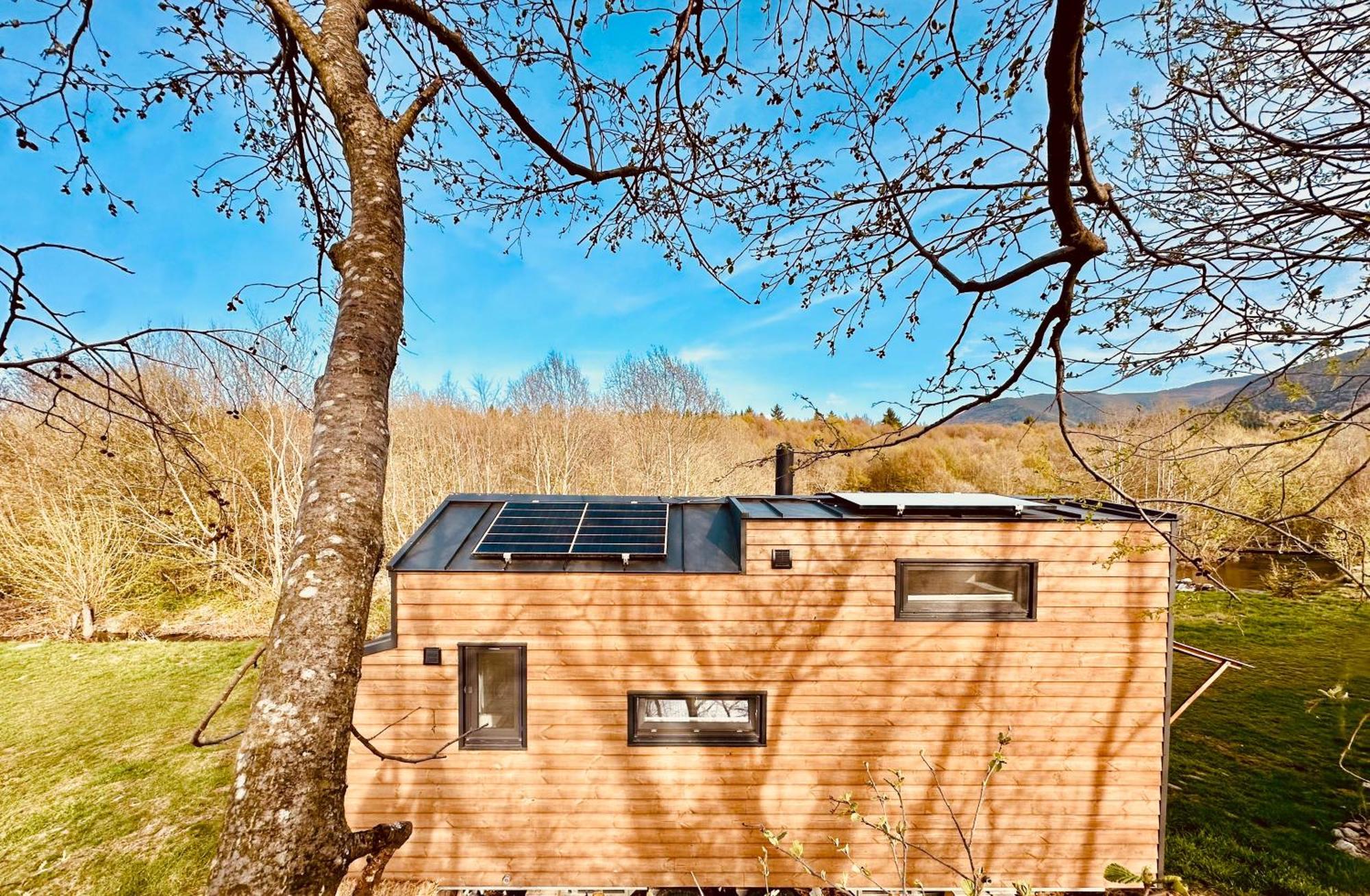 Tiny Home Dejani Bagian luar foto