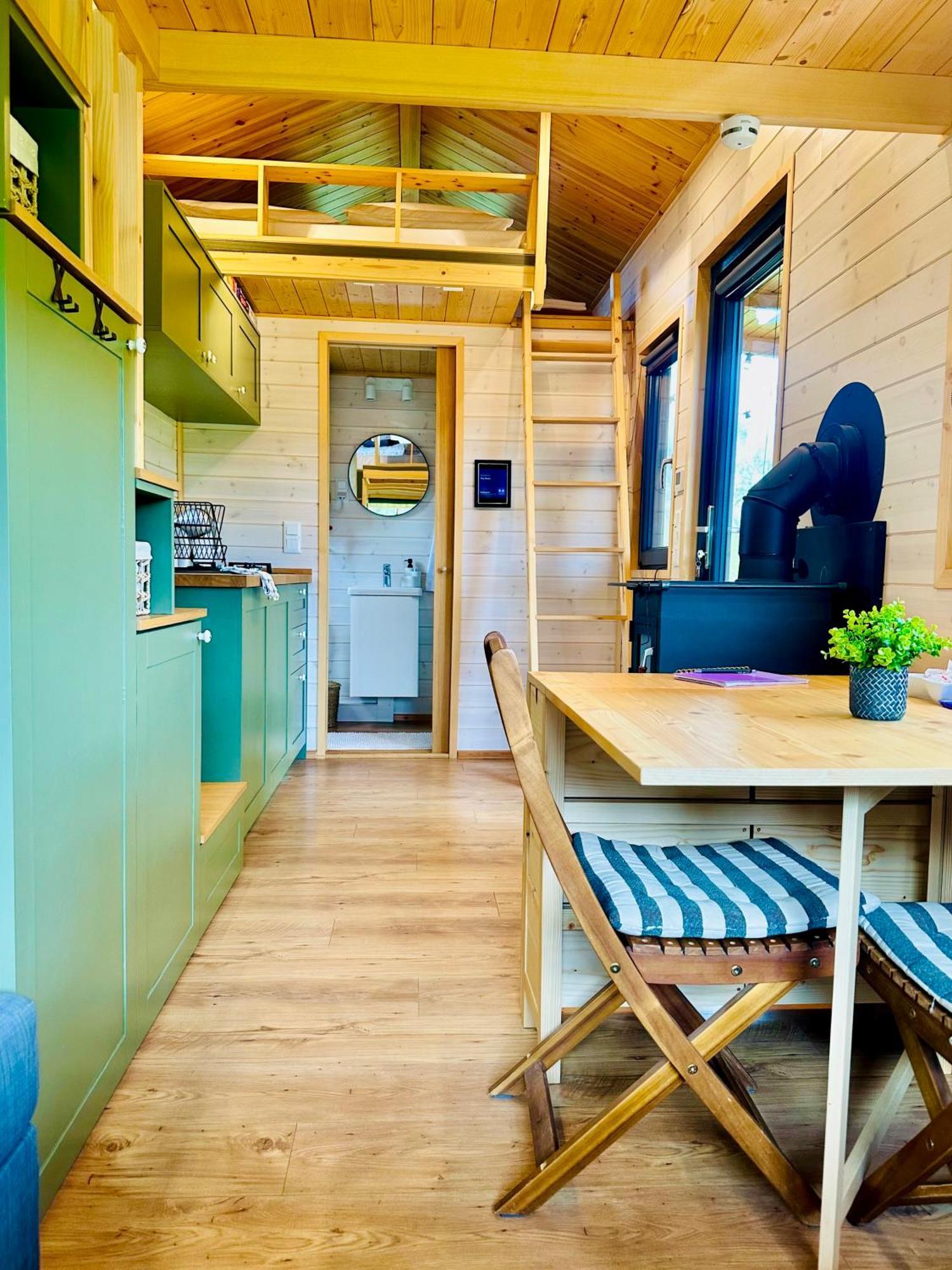 Tiny Home Dejani Bagian luar foto